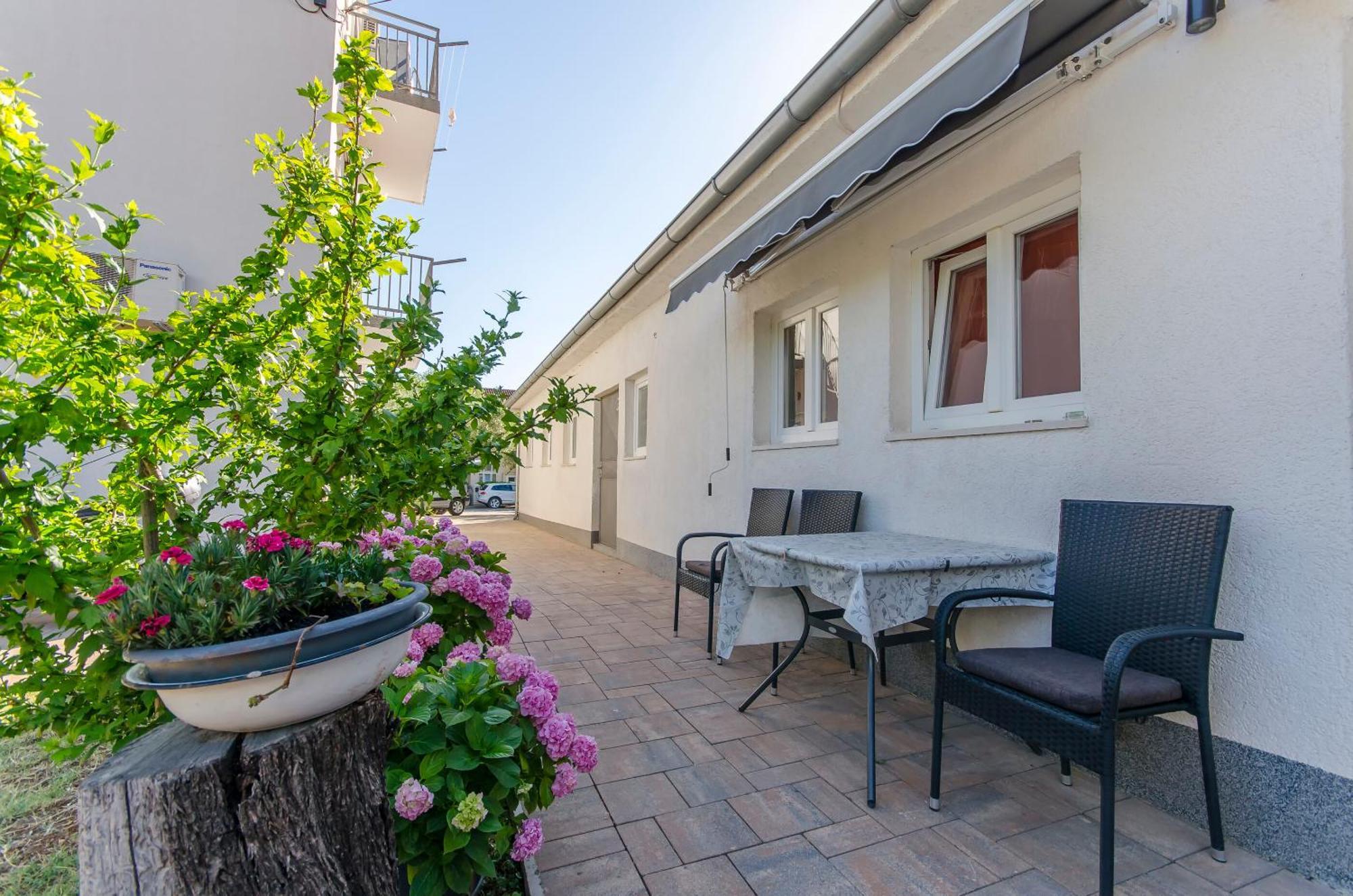 Apartments Blazica Vodice Exterior foto