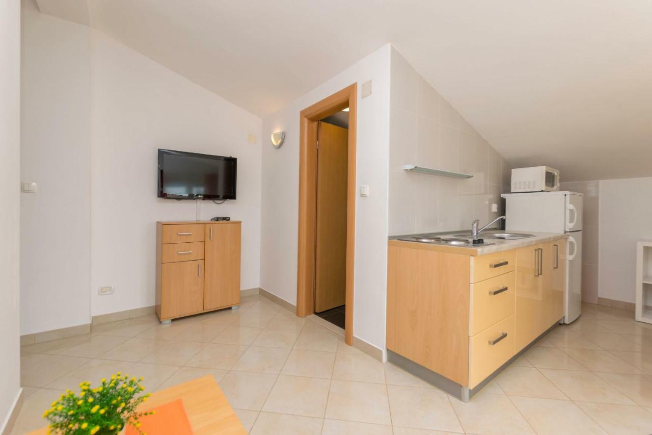 Apartments Blazica Vodice Exterior foto