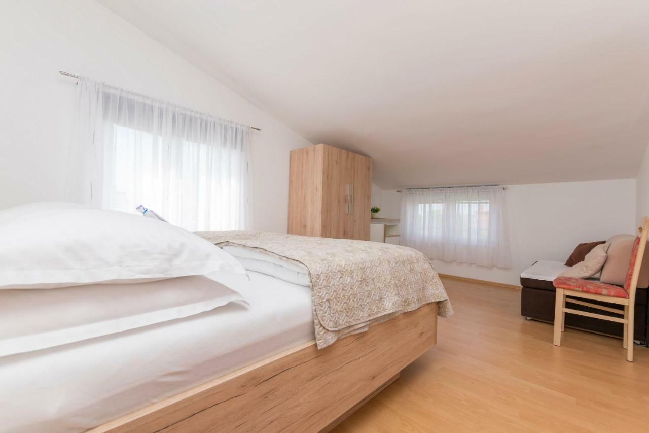 Apartments Blazica Vodice Exterior foto